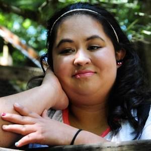 Meet your Posher, Jasmine